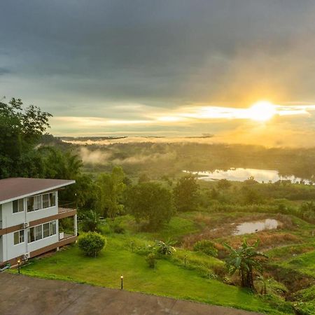 The Private 2 @ Khao Kho Hotel Екстериор снимка
