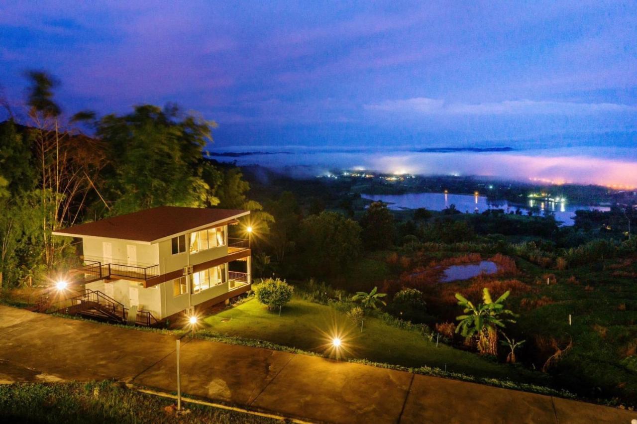 The Private 2 @ Khao Kho Hotel Екстериор снимка