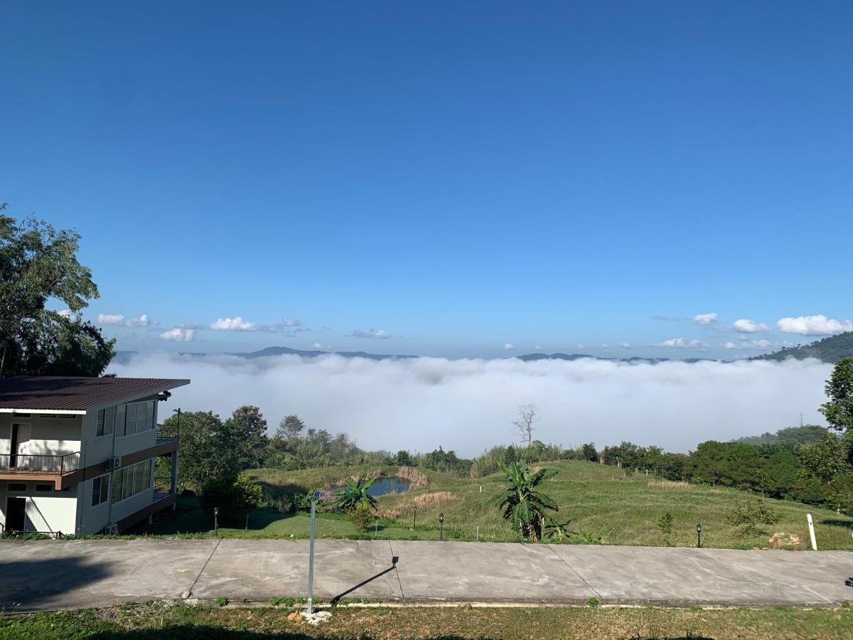The Private 2 @ Khao Kho Hotel Екстериор снимка