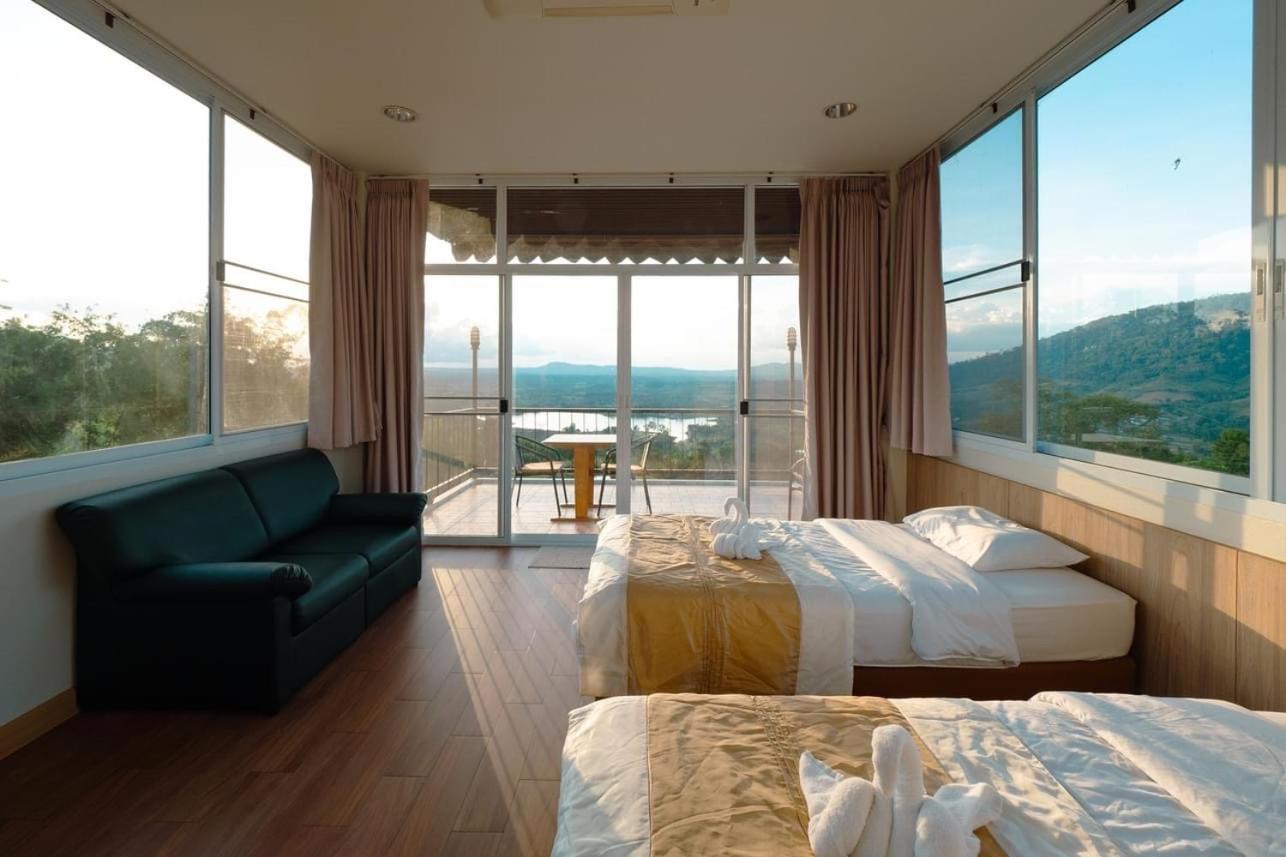 The Private 2 @ Khao Kho Hotel Екстериор снимка